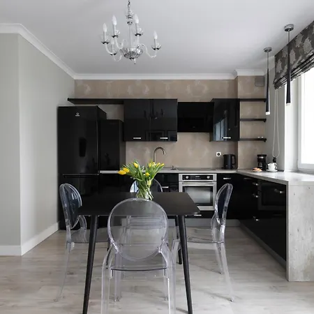 Apartament,Nowe Miasto 2Pokoje, 4Osoby, Parking, Loggia, Udogodnienia Dla Dzieci Posen Exterior foto