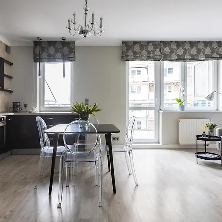 Apartament,Nowe Miasto 2Pokoje, 4Osoby, Parking, Loggia, Udogodnienia Dla Dzieci Posen Exterior foto