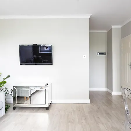 Apartament,Nowe Miasto 2Pokoje, 4Osoby, Parking, Loggia, Udogodnienia Dla Dzieci Posen Exterior foto