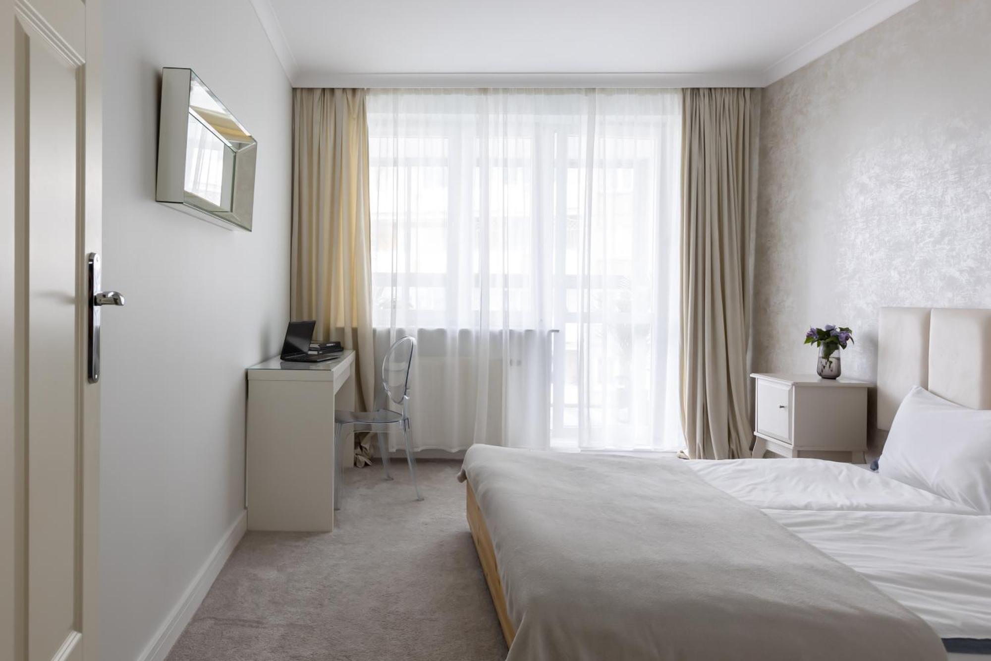 Apartament,nowe 2pokoje, 4osoby, Parking, Loggia, Udogodnienia Dla Dzieci Poznan